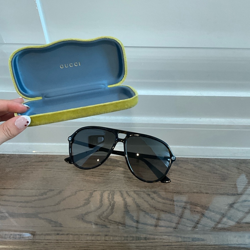 Gucci Men's Aviator Black Tortoise Sunglasses